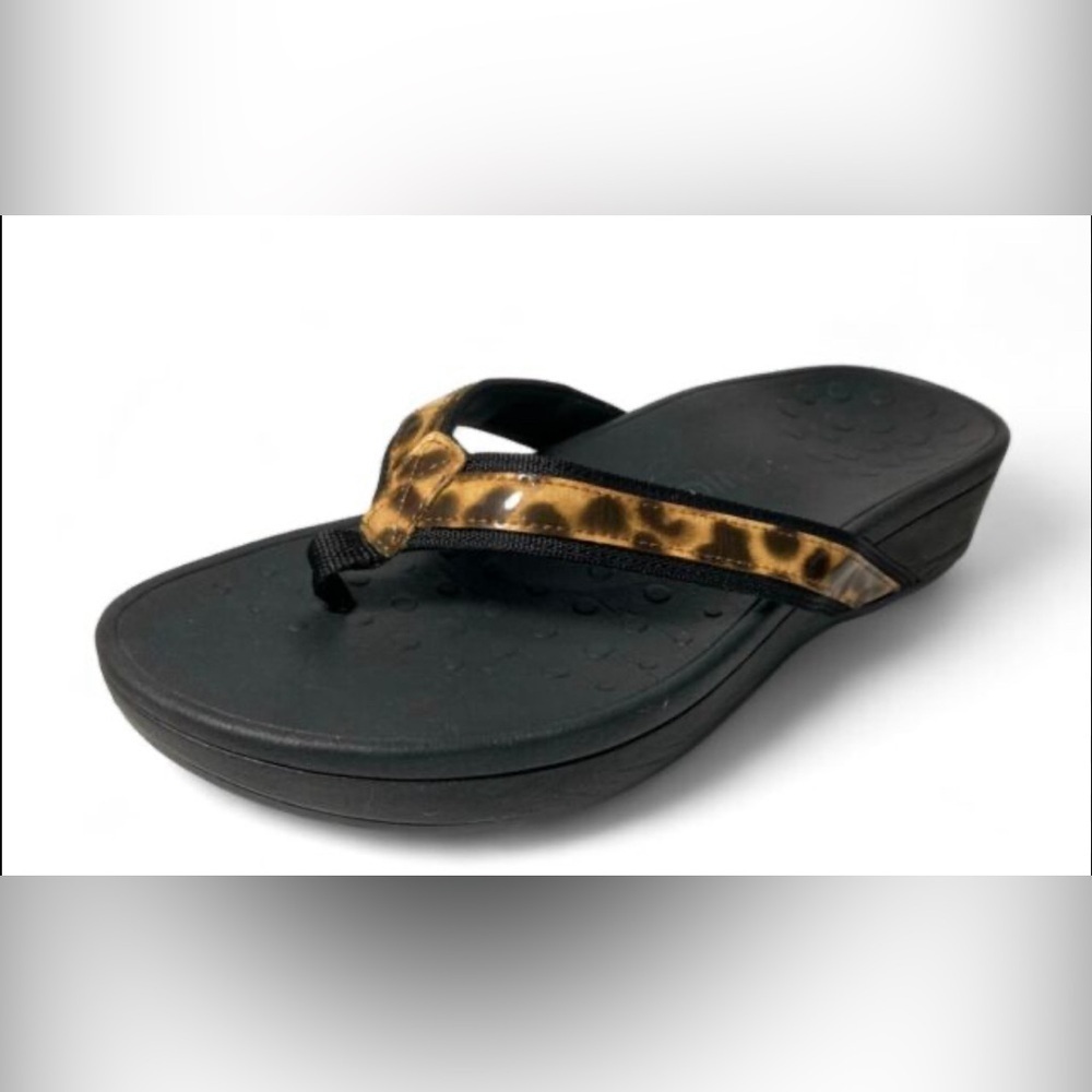 Vionic High Tide Leopard Print Thing Sandals 10 W. - image 1